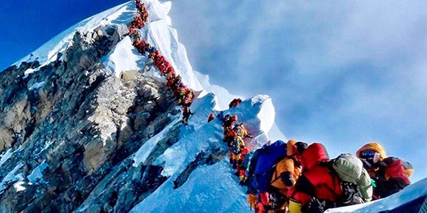 8 Everest.jpg